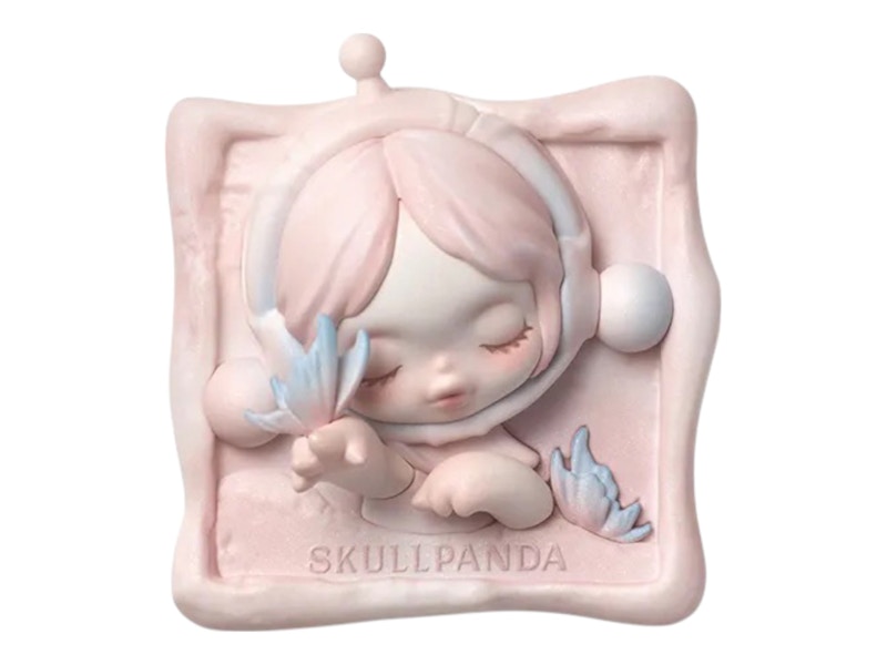 Pop Mart SKULLPANDA The Paradox Series Spin a Cocoon Fridge