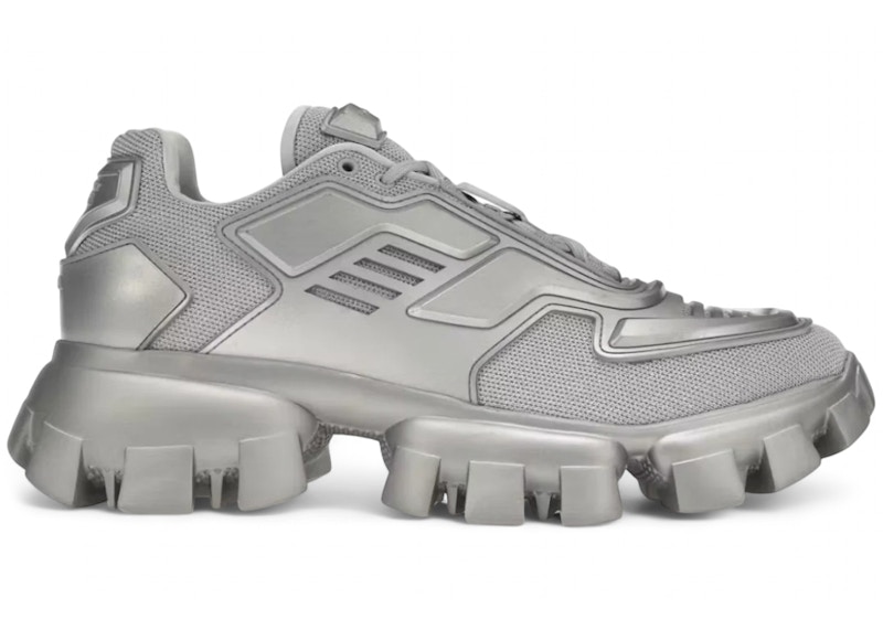 Pre-owned Prada Men's  Cloudbust Thunder Sneakers In Graphite In Gray