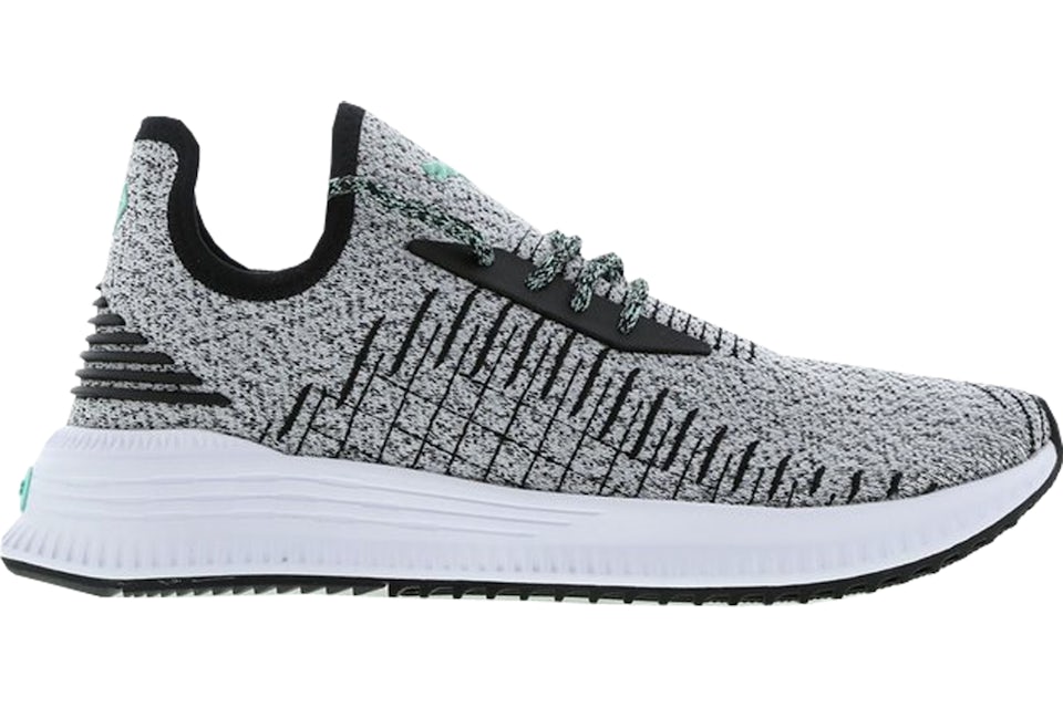 Avid puma top