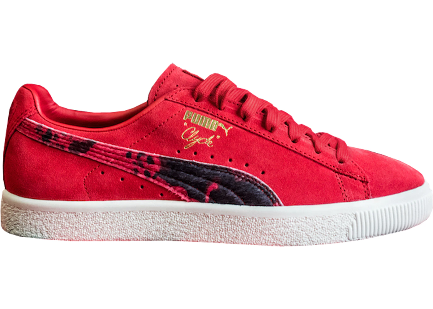 Puma clyde red suede deals