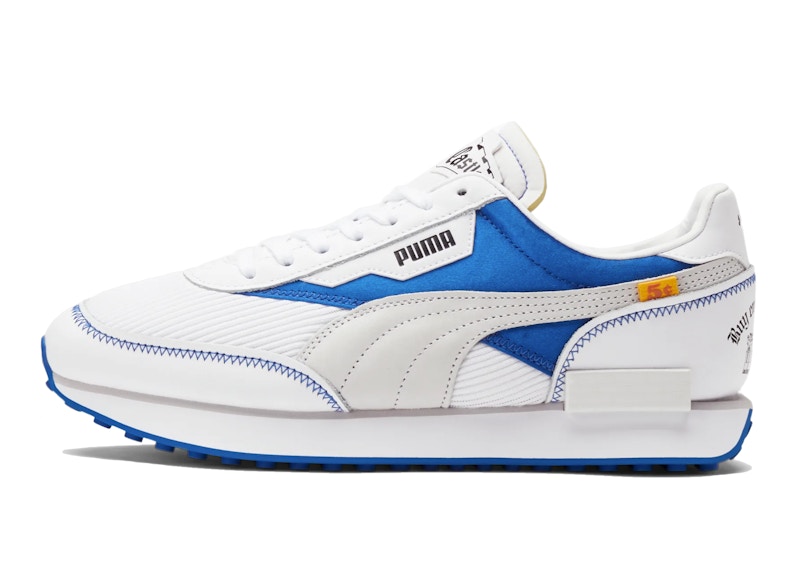 White and hotsell blue puma shoes