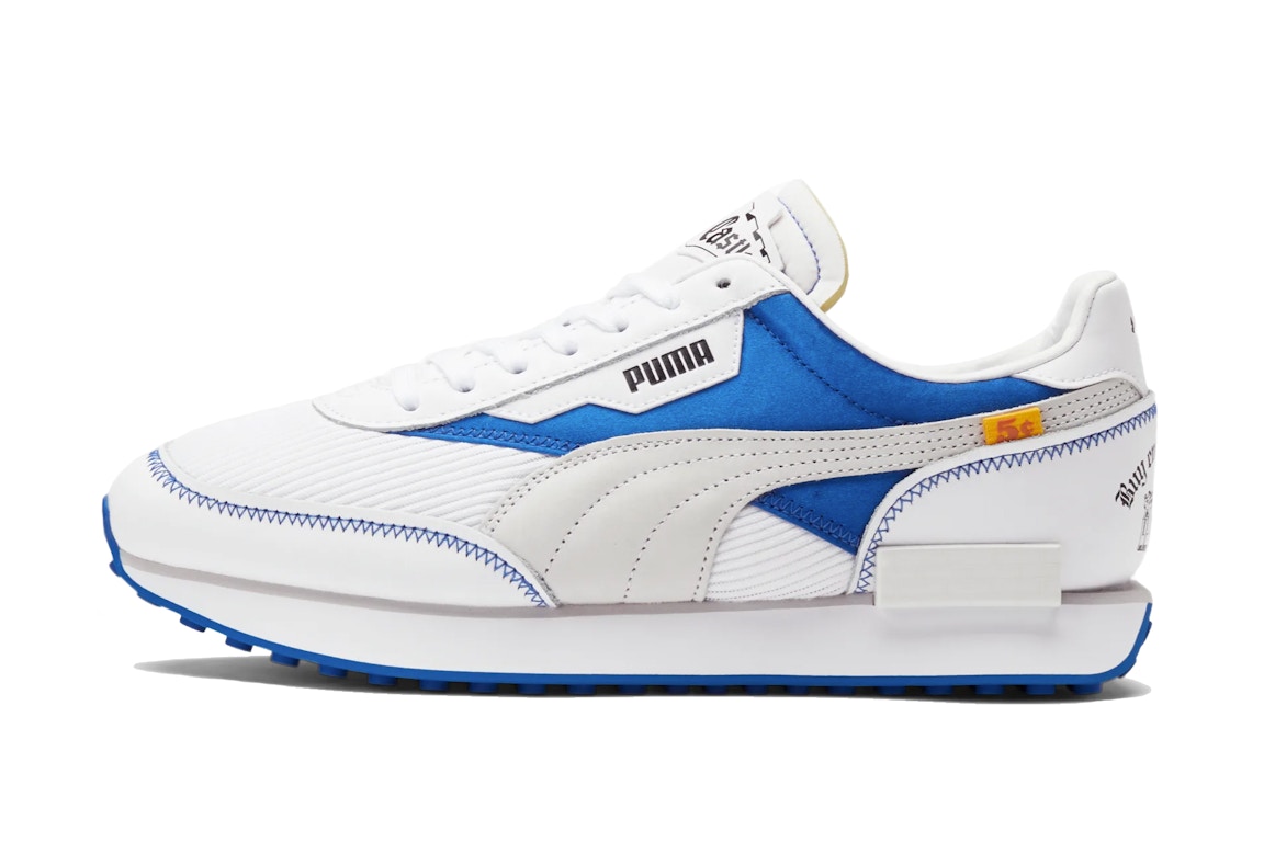 Click to view more detailed imagery on our partner's website Pre-owned Puma Future Rider White Castle In White/royal Blue