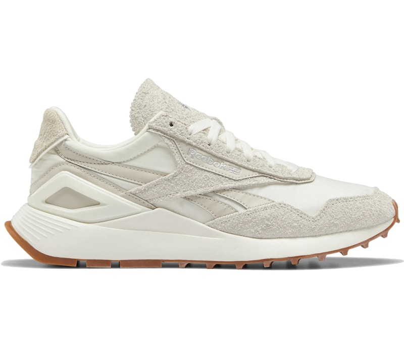 Reebok classic cheap beige leather trainers