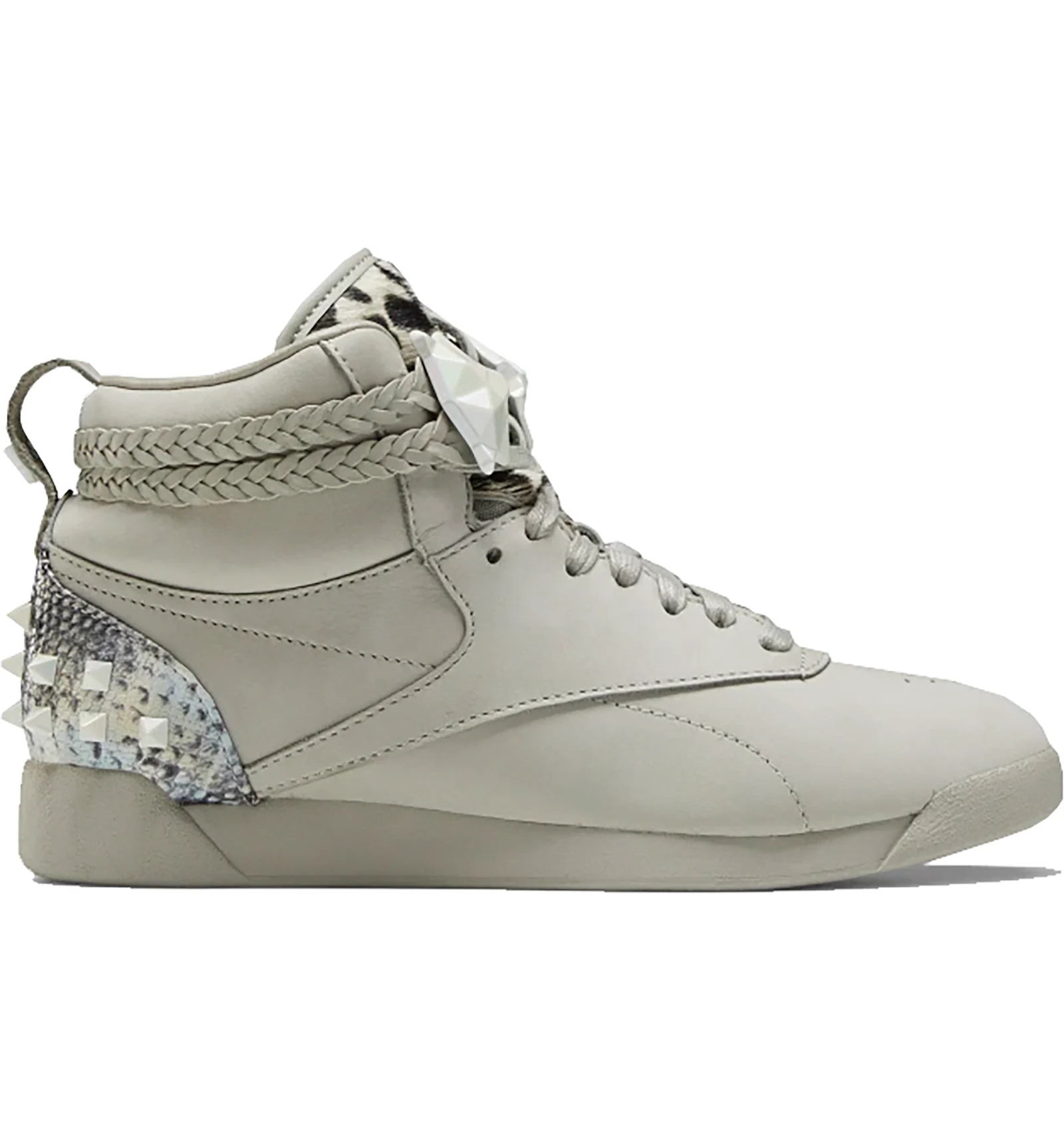 Reebok freestyle wonder woman sneakers Clearance