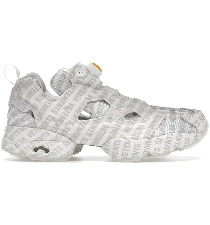 White Insta Pump X Vetements Reebok Instapump Fury Vetements Emoji