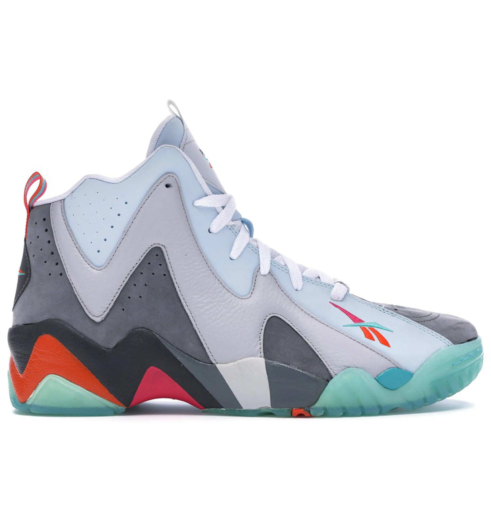 Kamikaze top basketball shoes