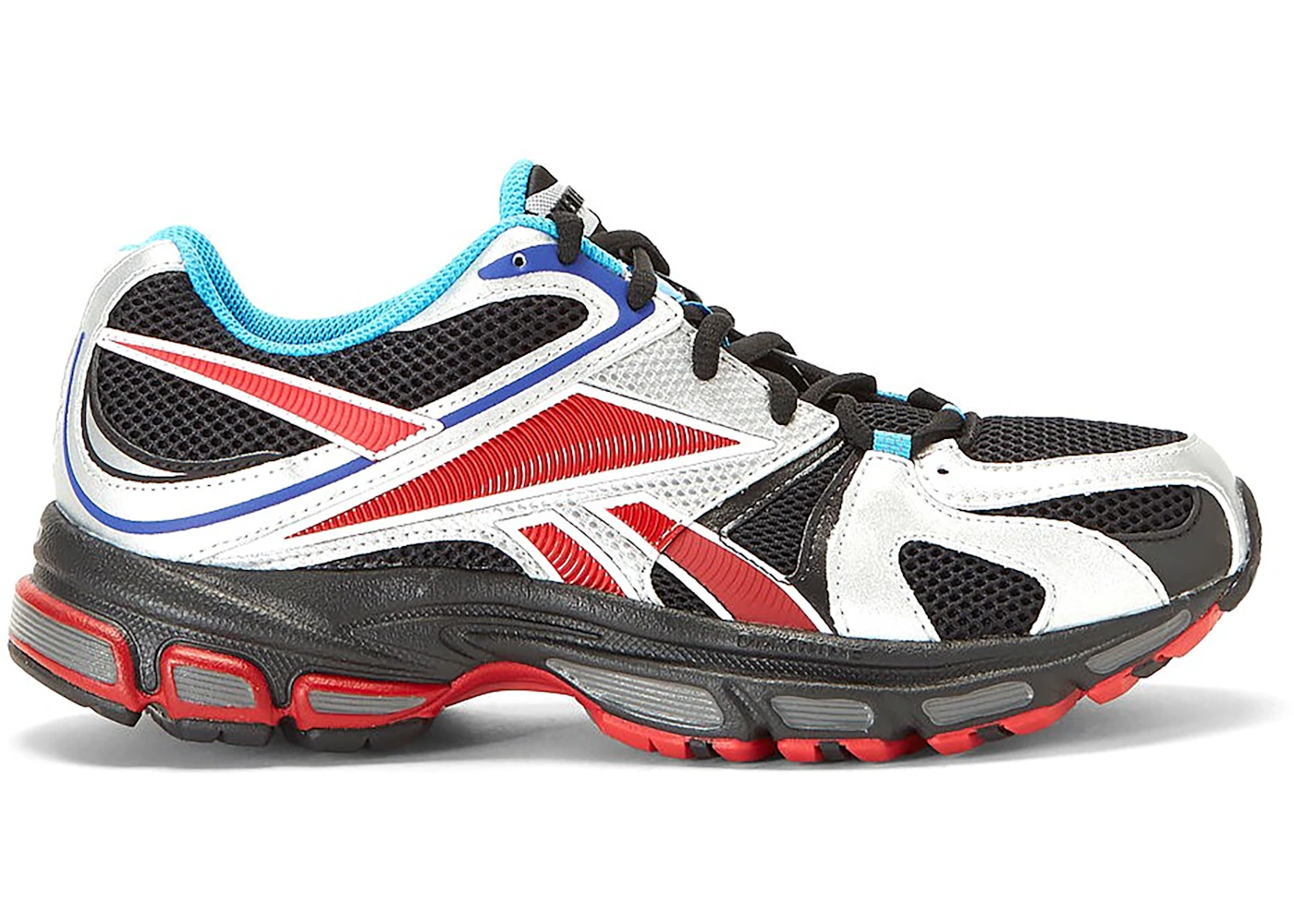 Vetements spike 2025 runner 2