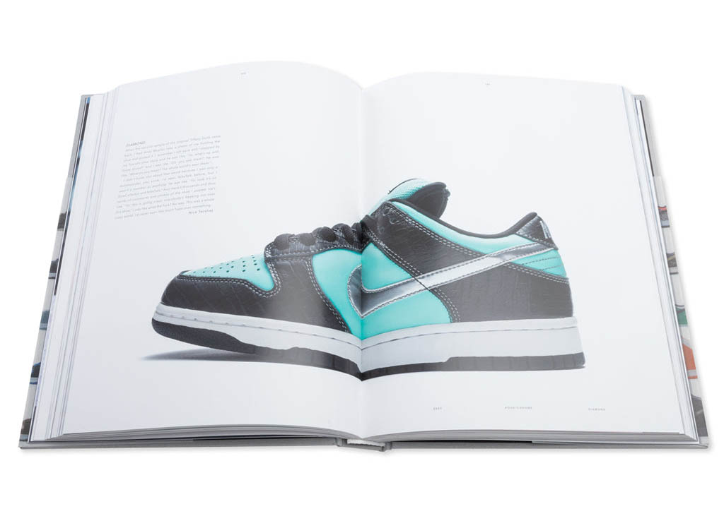 Rizzoli Nike SB: The Dunk Hardcover Book - FW18 - JP