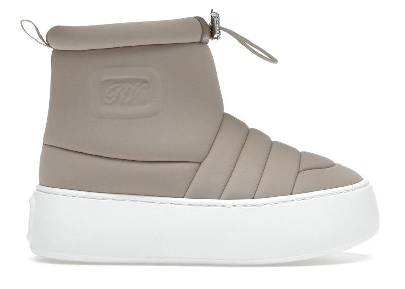 Pre-owned Roger Vivier Viv' Winter Puffy Ankle Boots Crystal Buckle (women's) Sneakers In Beige In Sand