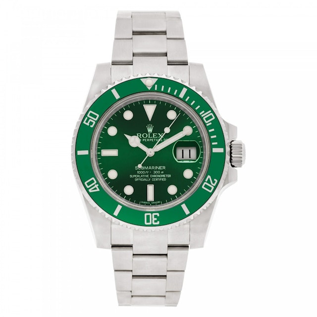 Rolex Submariner 116610LV - 40mm in Stainless Steel