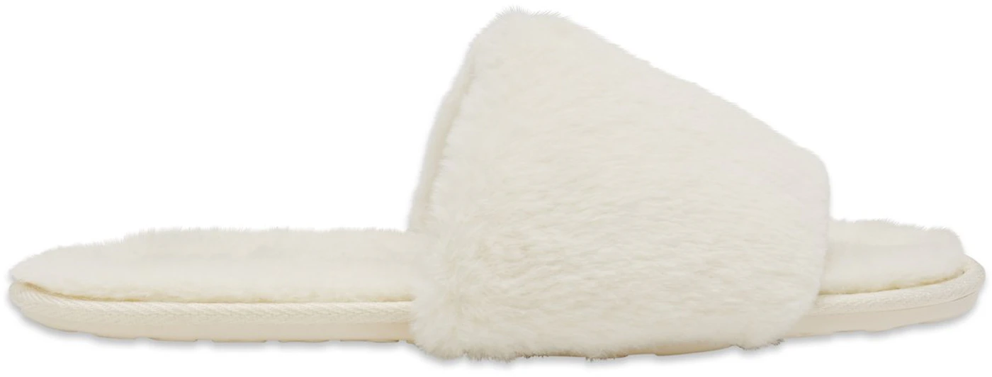 SKIMS Slippers White Size 5 - $40 - From Ali
