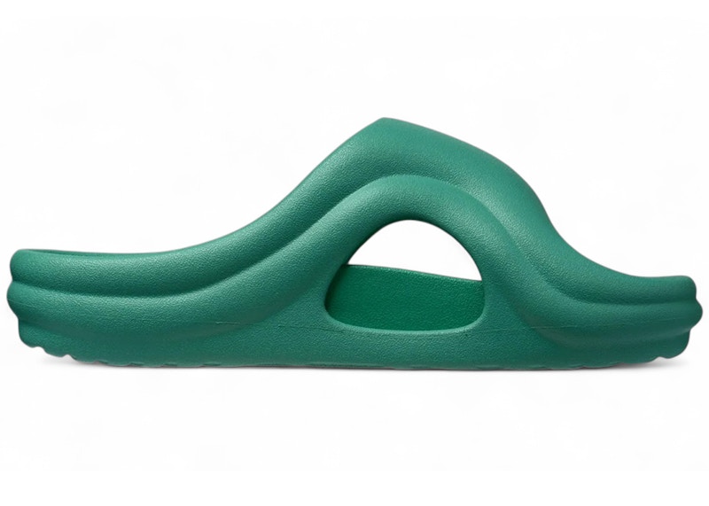 SKYLRK-Beach-Slide-Forest.jpg?