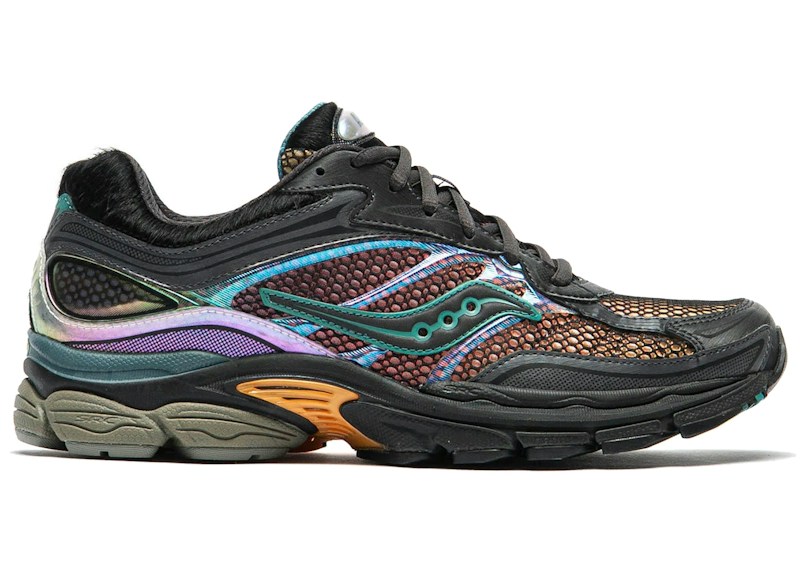 Saucony ProGrid Omni 9 AFEW Tara Hawk