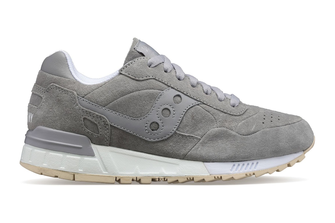 Click to view more detailed imagery on our partner's website Pre-owned Saucony Shadow 5000 Suede Grey