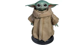 Sideshow Collectibles Star Wars The Mandalorian The Child Baby Yoda / Grogu Life-Size Figure
