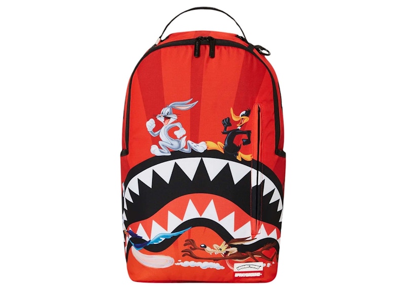 Sprayground x Looney Tunes Shark Run DLXSR Rucksack Rot DE