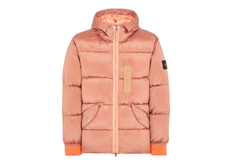 Stone Island 43619 Nylon Metal In ECONYL Regenerated Nylon Down Jacket Peach Men s FW22 US