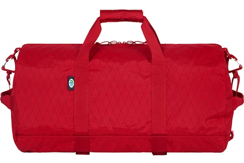 Supreme Duffle Bag (FW18) Red FW18 US - Main Image