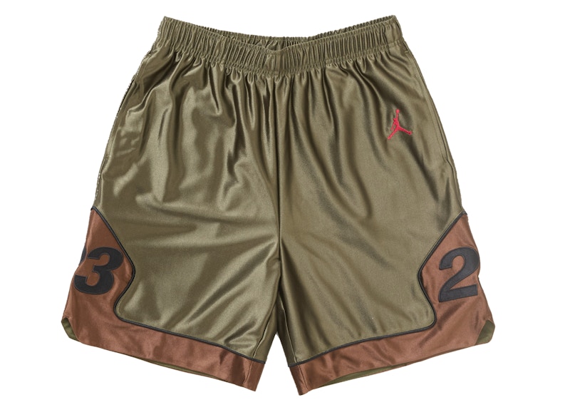 Supreme SS21 Gradient Piping Olive Green Colorful fashion Water Nylon Shorts Size Medium