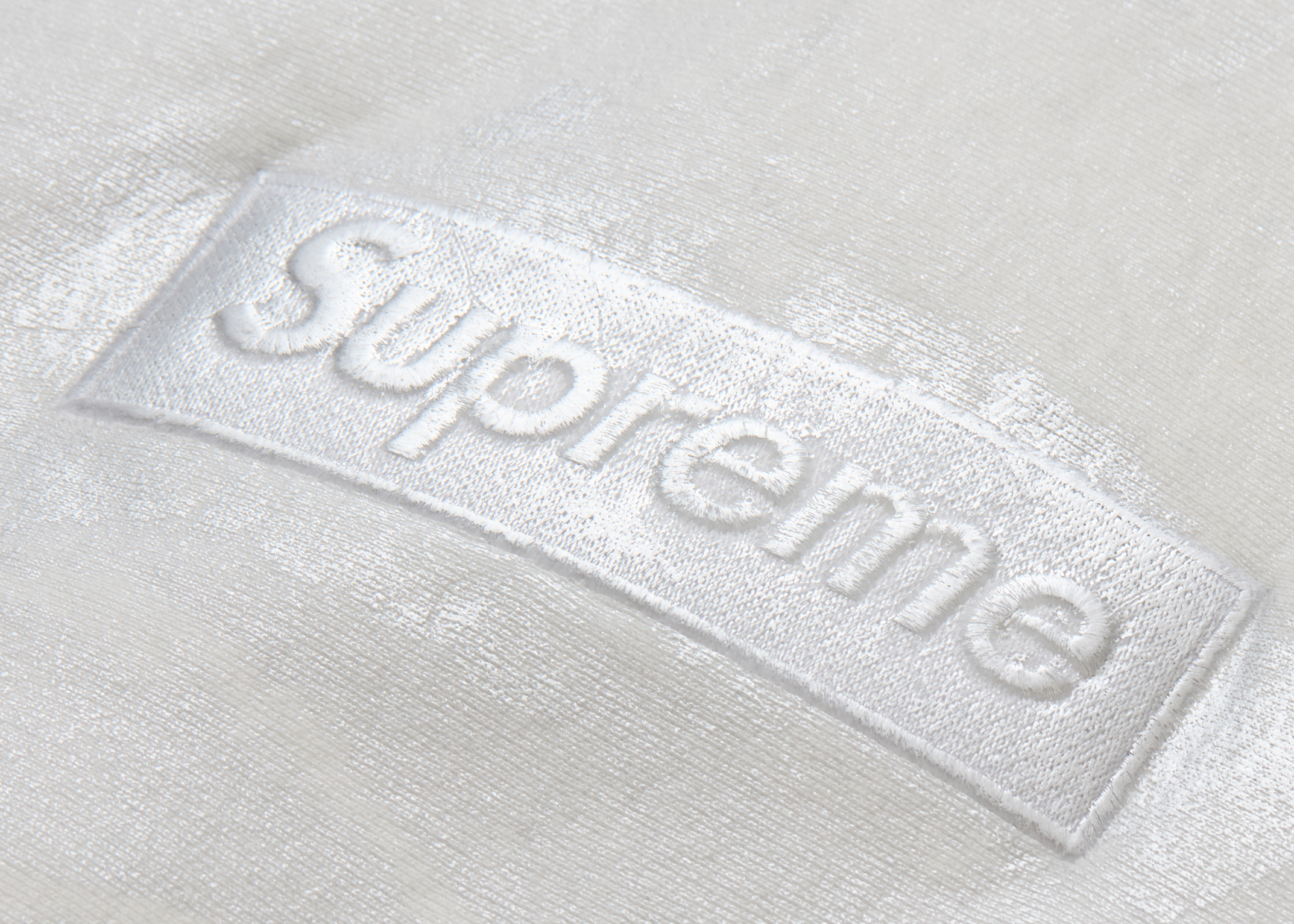 Supreme MM6 Maison Margiela Foil Box Logo Hooded Sweatshirt White ...