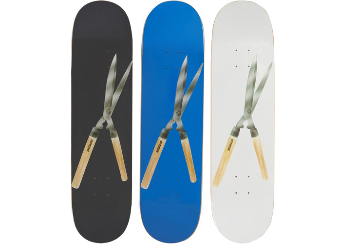 Supreme Airbrushed Floral Skateboard Deck Black - SS19 - US