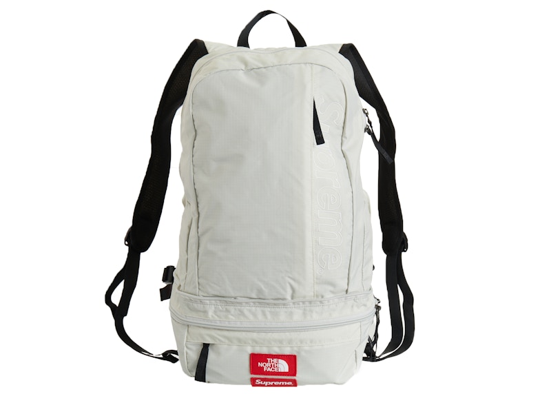 Supreme the north face Backpack White