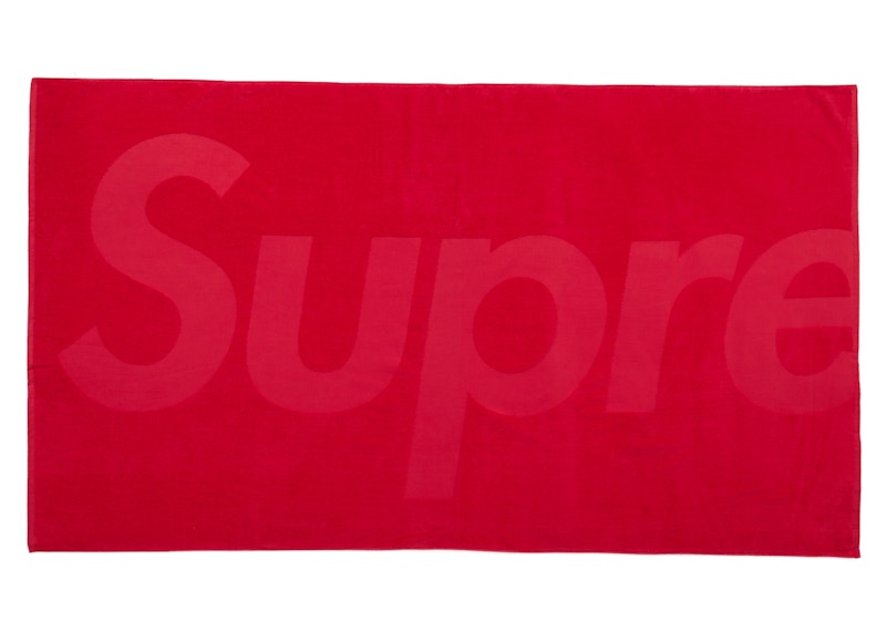 Supreme Tonal Logo Towel Red - SS23 - GB