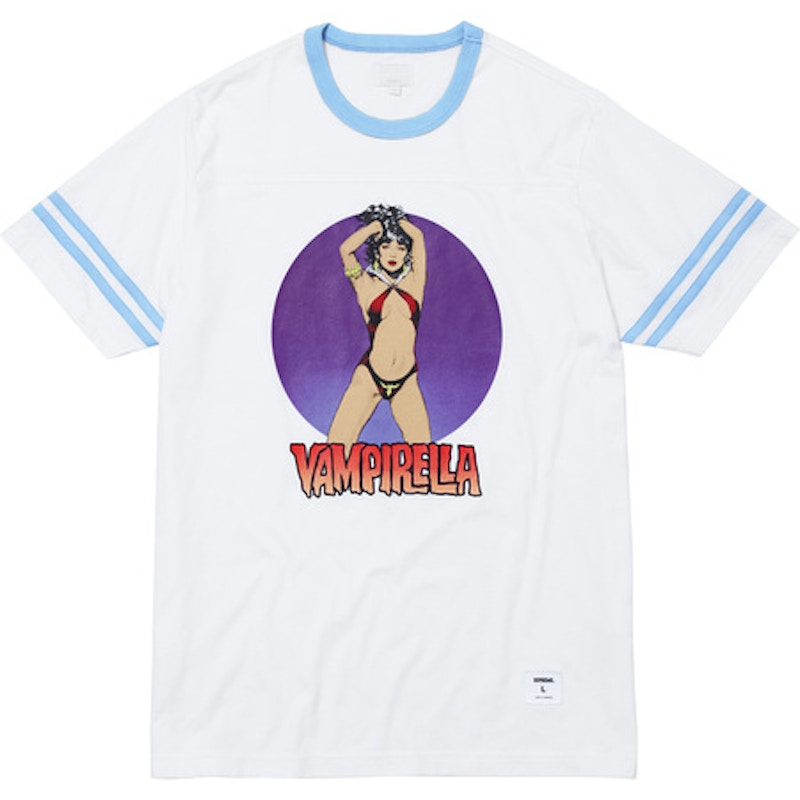 supreme vampirella tee