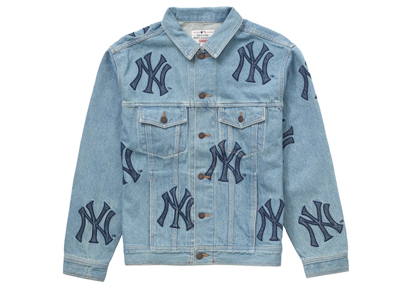 Supreme x New York Yankees Denim Trucker Jacket Washed Blue Men's