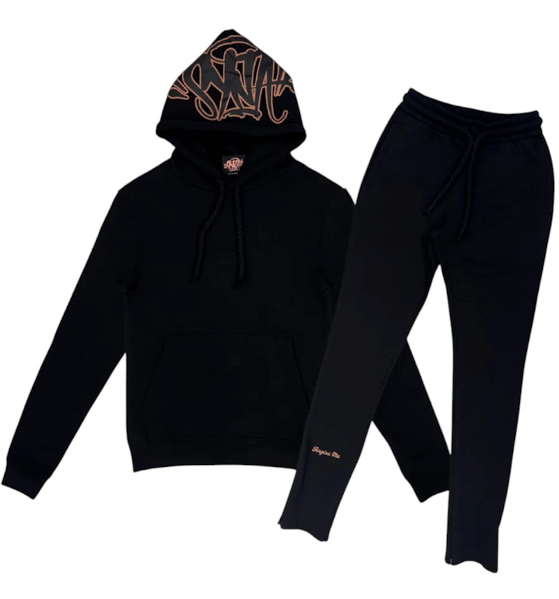 Syna World Logo Tracksuit Black/Rose Gold メンズ - SS25 - JP Syna World Logo Tracksuit Black/Rose Gold メンズ - SS25 - JP