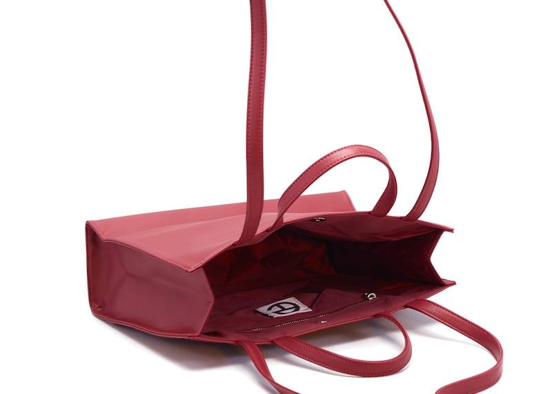 Oxblood telfar bag hot sale