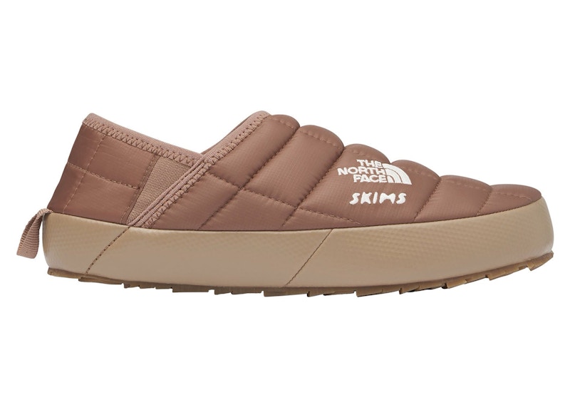 Pre-owned The North Face Thermoball Traction Mule V Skims (women's) Sneakers In Sienna In Brown