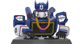 Transformers Mighty Jaxx Transformers x Quiccs: Soundwave Figure