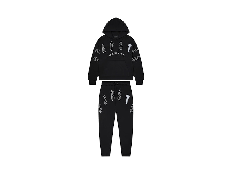 Trapstar-Irongate-Arch-