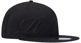 Trapstar Script Fitted Cap Black Edition