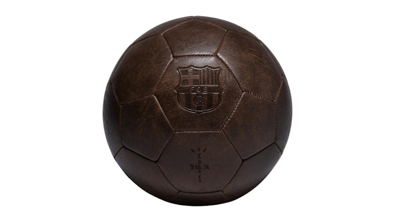 Travis Scott x FC Barcelona Retro Football Black メンズ