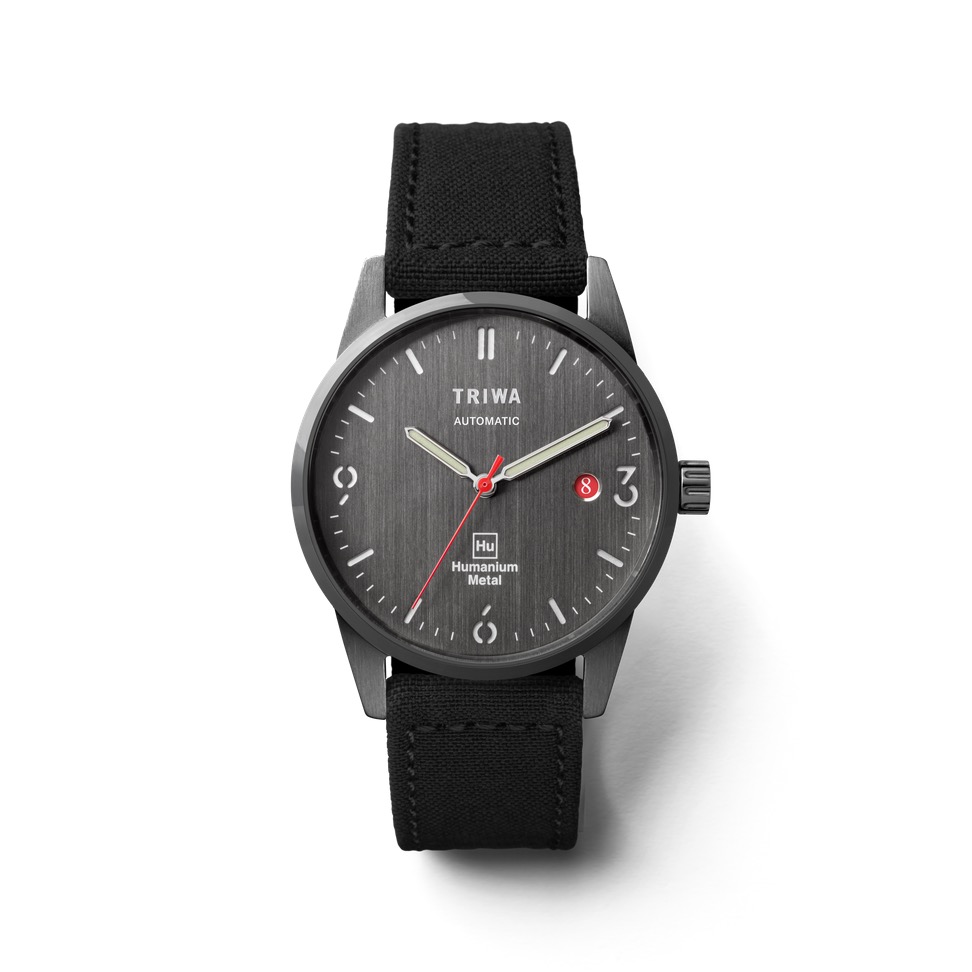 Triwa x Humanium 39 Dark Automatic Recycled Black hu39d 39mm in