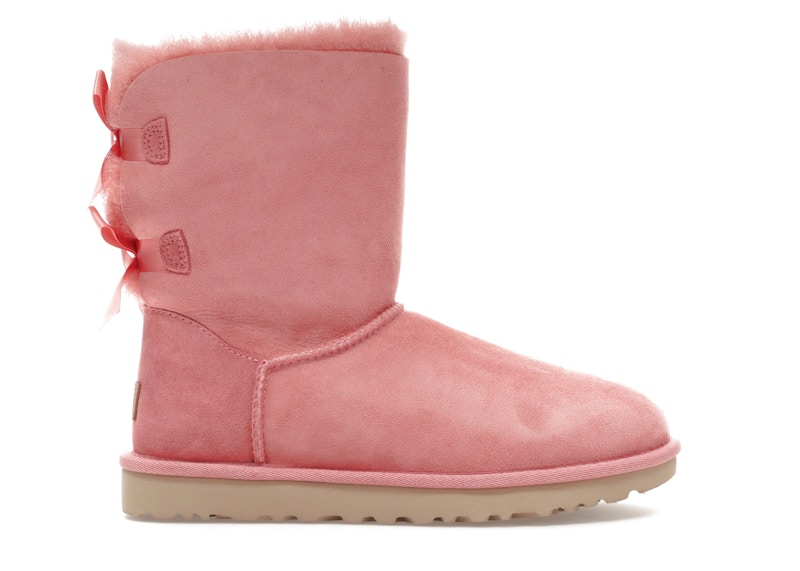 Ugg boots deals pink with bows