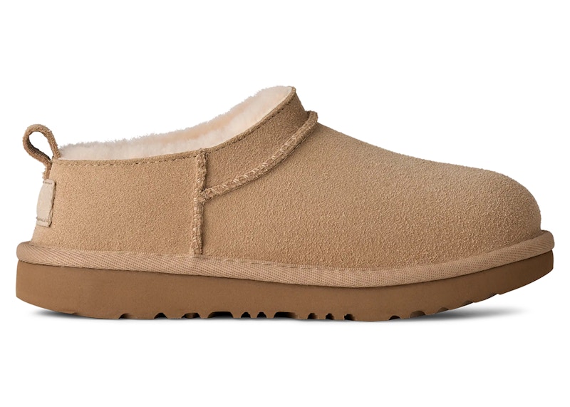 Pre-owned Ugg Classic Micro Slipper (kids) Sneakers In Sand