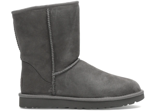 UGG Classic Short II Boot Sand (Women's)