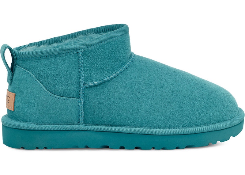 Blue ugg boots sale new arrivals