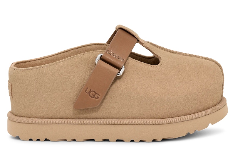 Pre-owned Ugg Goldenstar Hi Clog (women's) Sneakers In Sand