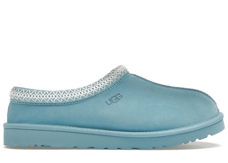 Blue ugg deals slipper