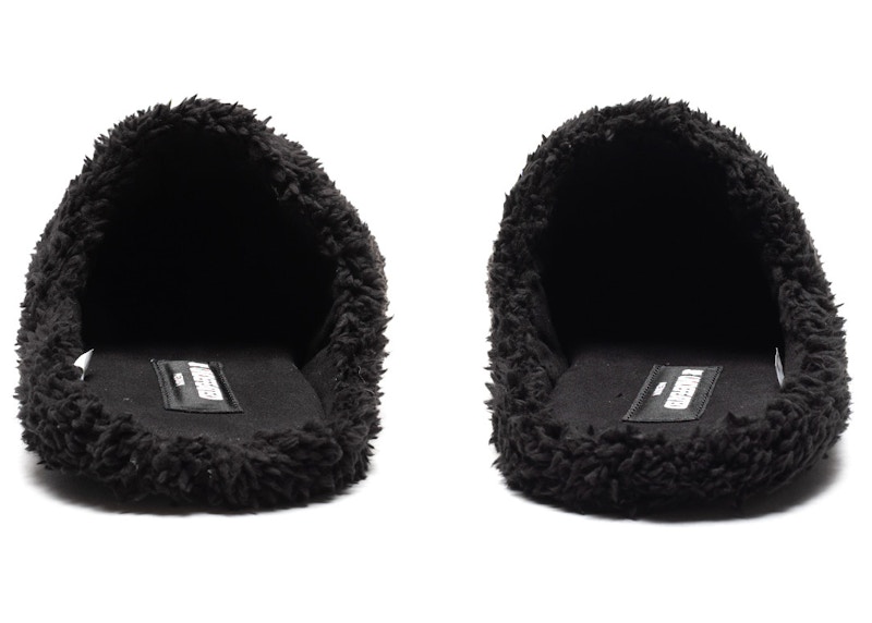 Undefeated hot sale house slippers