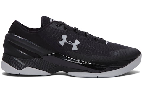 UA Curry Low The Essential Men's 1264001-003 US1