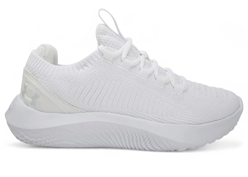 Under Armour Dynamic 2 (Women's) Sneakers in White/Distant Grey