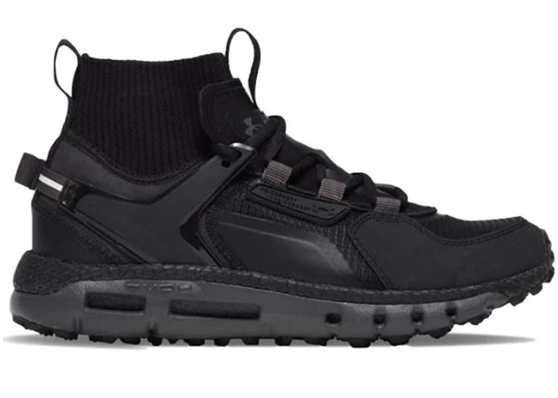 Pre-owned Under Armour Men's Hovr Summit Mid Triple Sneakers In Black