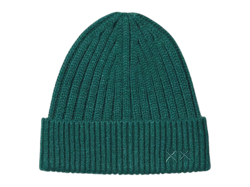 Pre-owned Uniqlo X Kaws Heat Tech Beanie In Green