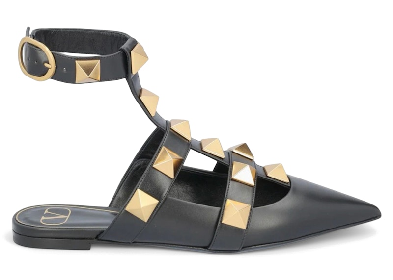 Pre-owned Valentino Garavani Garavani Roman Stud Flat Ballets (women's) Sneakers In Black