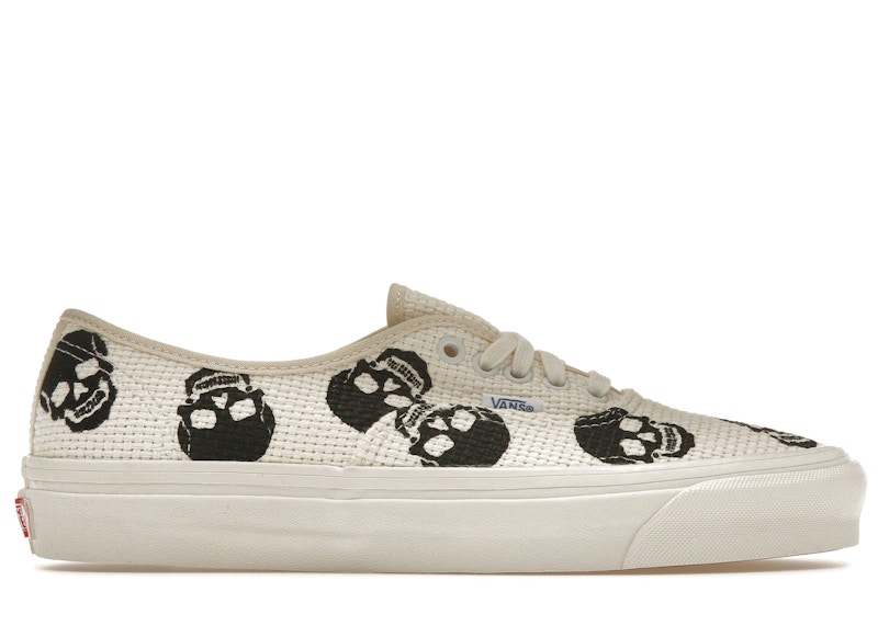 Vans Authentic 44 DX Needlepoint Skulls Men's - VN0A54F29GN - US